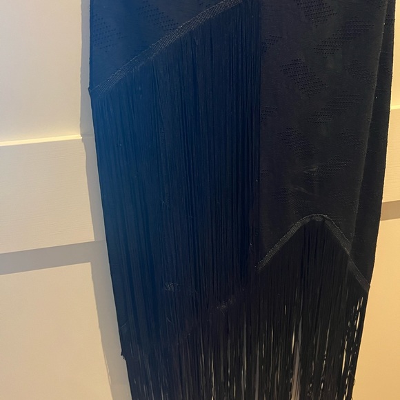 Gorgeous black midi tassle dress - Picture 4 of 5